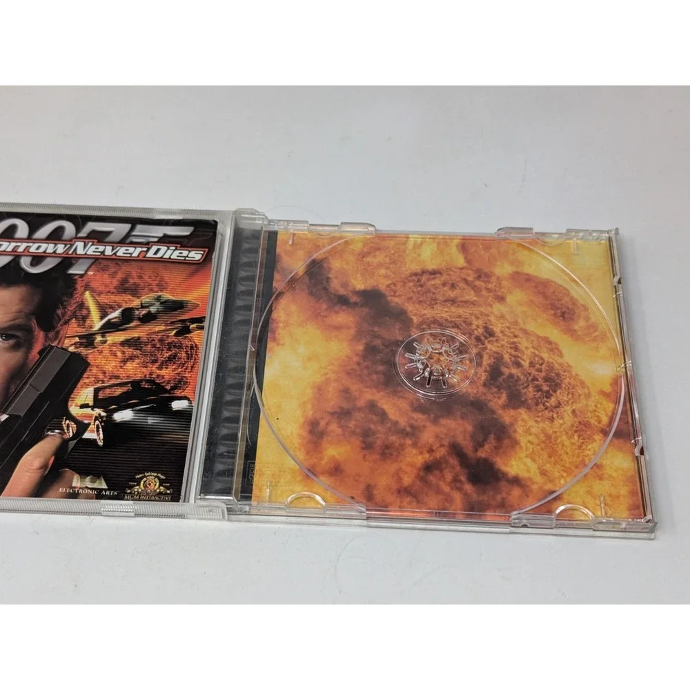 Tomorrow Never Dies‎ (Sony PlayStation 1, 1999), CIB, Tested and Working READ